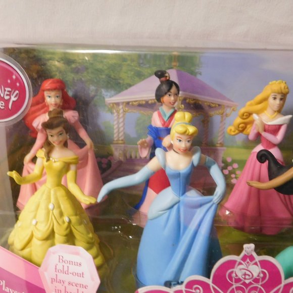 Disney Store Disney Princess Collection Eight Piece Figure Set - Picture 3 of 7